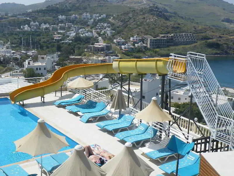 Family Belvedere Hotel Αλικαρνασσός 3*,